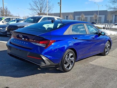 2025 Hyundai ELANTRA SEL Sport IVT