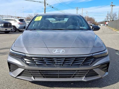 2025 Hyundai ELANTRA SEL Sport IVT