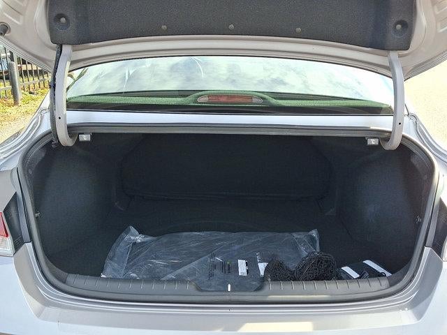 2025 Hyundai ELANTRA SEL Sport IVT