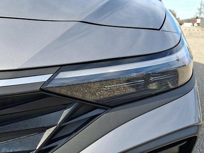 2025 Hyundai ELANTRA SEL Sport IVT