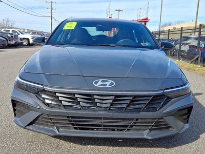2025 Hyundai ELANTRA SEL Sport