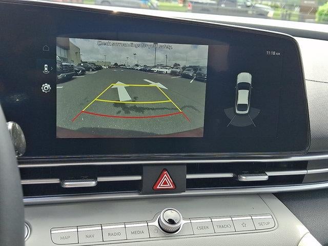 2023 Hyundai ELANTRA Limited IVT