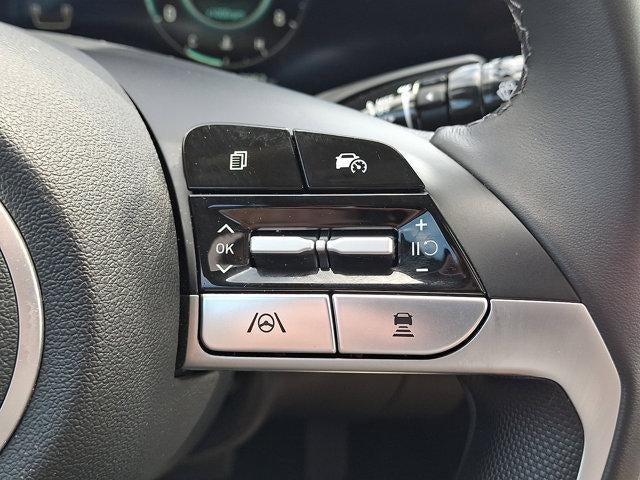 2024 Hyundai ELANTRA SEL IVT