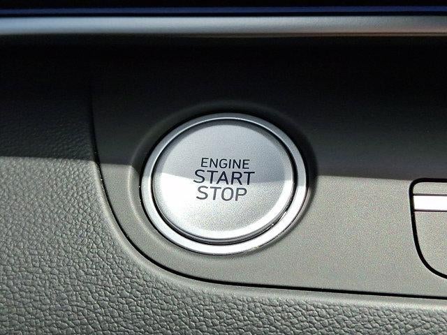 2024 Hyundai ELANTRA SEL IVT
