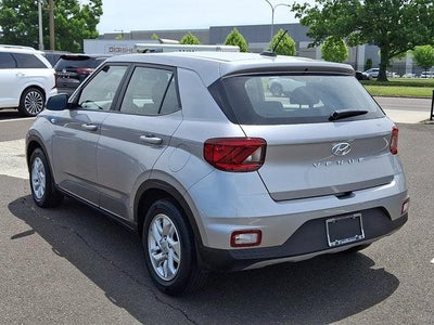 2023 Hyundai VENUE SE IVT