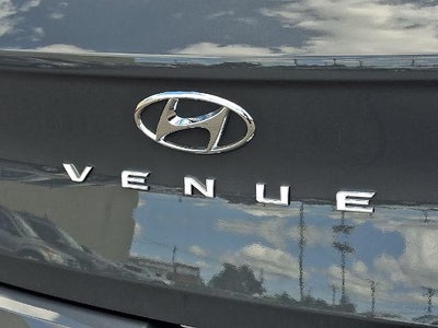 2026 Hyundai VENUE SEL w/Two-Tone Roof