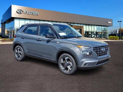 2026 Hyundai VENUE SEL w/Two-Tone Roof