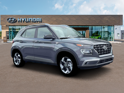 2026 Hyundai VENUE SEL w/Two-Tone Roof