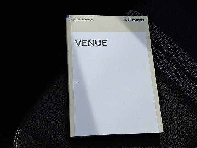 2025 Hyundai VENUE SEL IVT