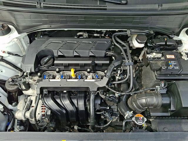 2025 Hyundai VENUE SEL IVT