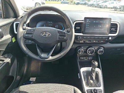 2026 Hyundai VENUE SEL w/Two-Tone Roof