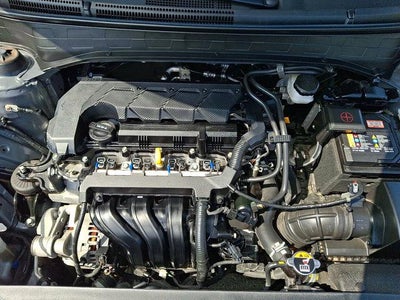 2024 Hyundai VENUE SEL IVT