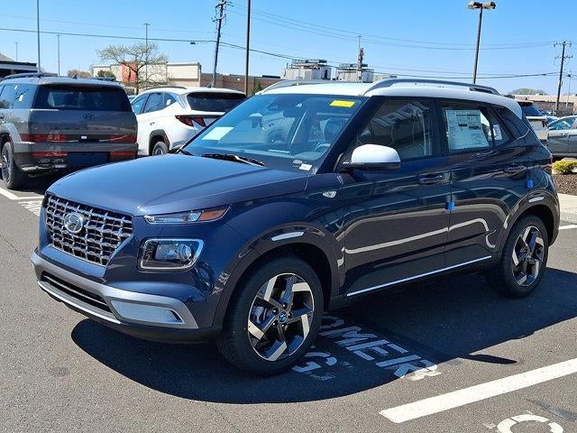 2026 Hyundai VENUE SEL w/Two-Tone Roof