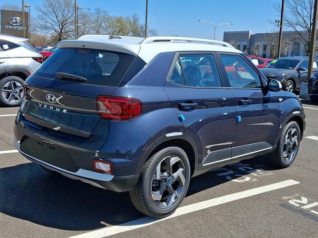 2026 Hyundai VENUE SEL w/Two-Tone Roof