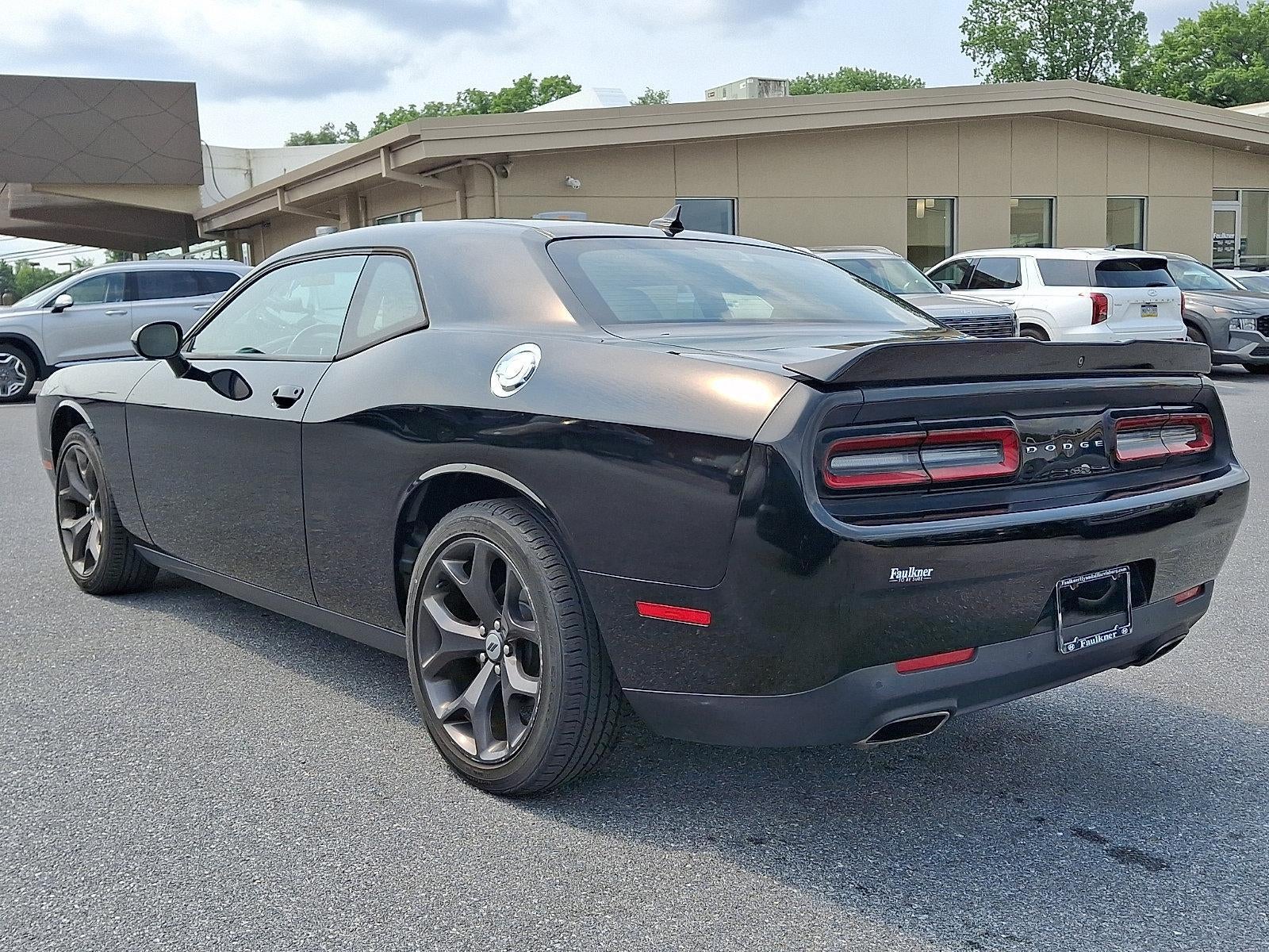 2018 Dodge Challenger SXT Plus