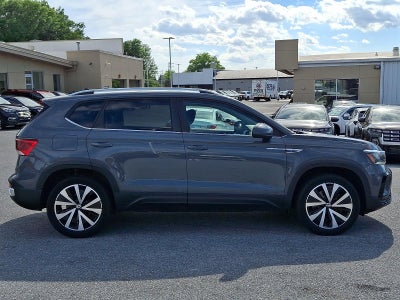 2022 Volkswagen Taos SE