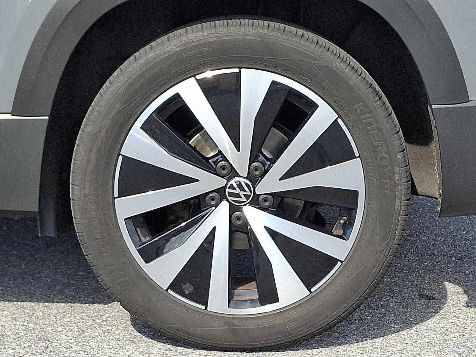 2022 Volkswagen Taos SE