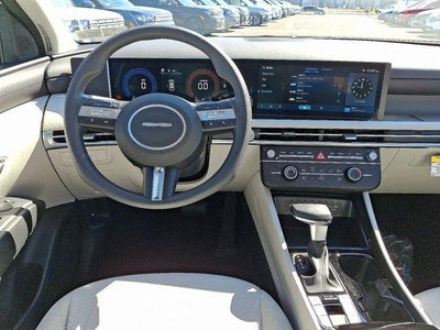 2026 Hyundai TUCSON SE AWD