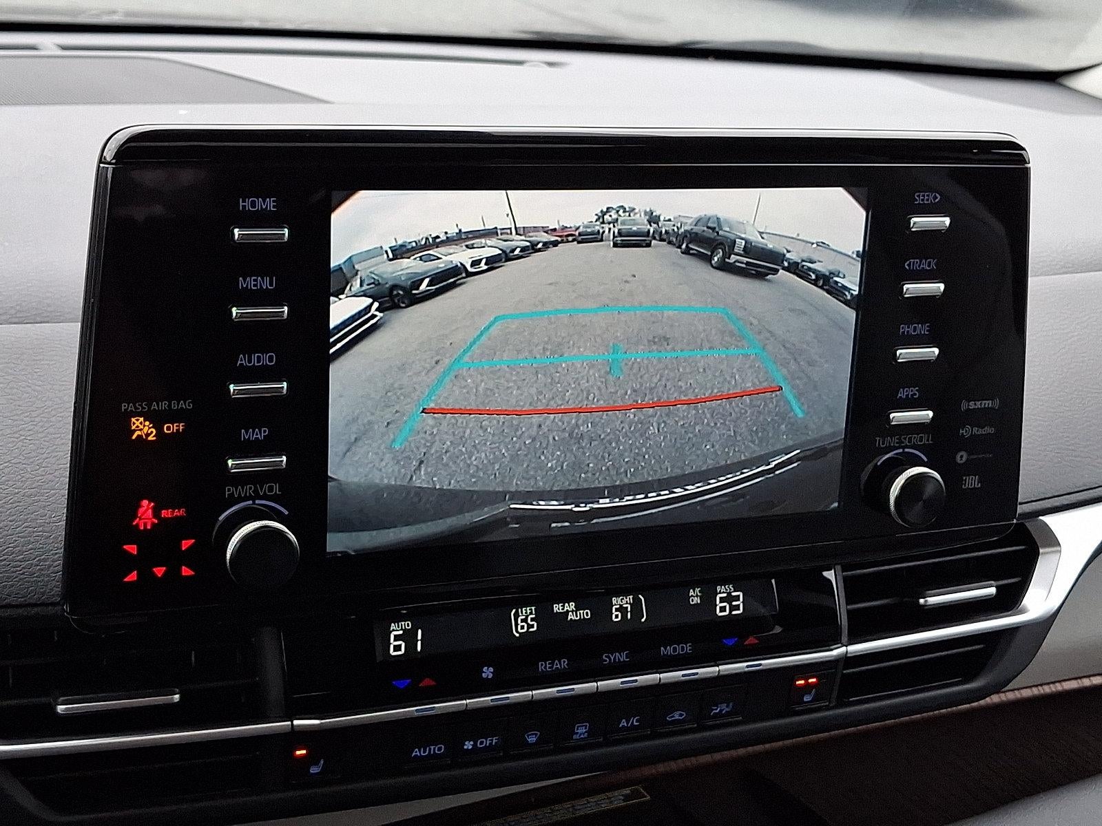 2024 Toyota Sienna XLE
