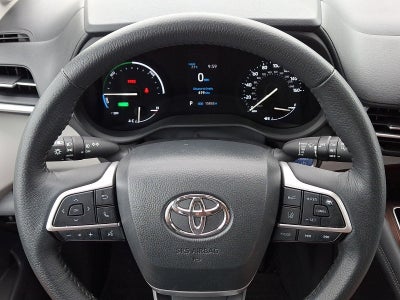 2024 Toyota Sienna XLE