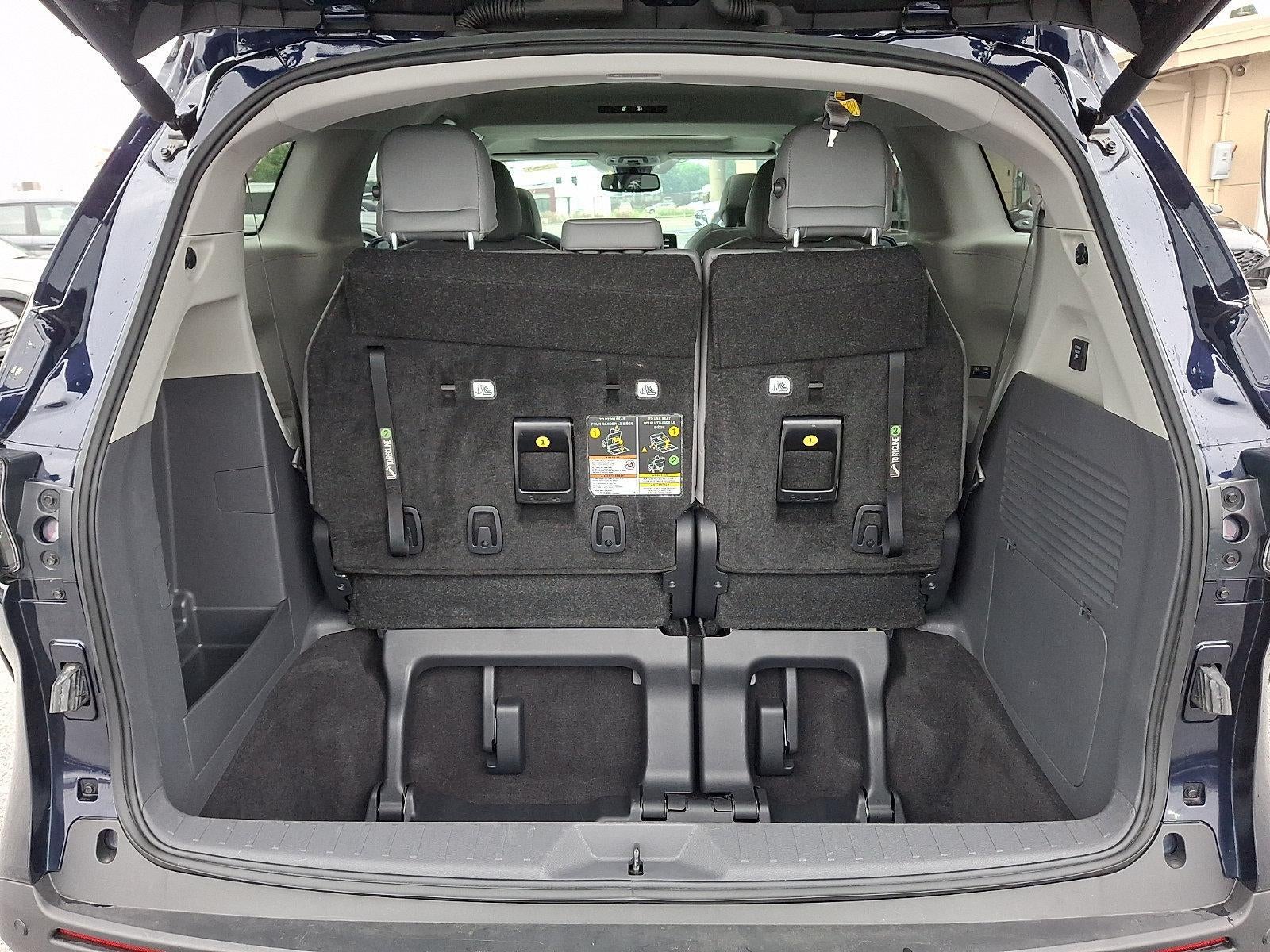 2024 Toyota Sienna XLE