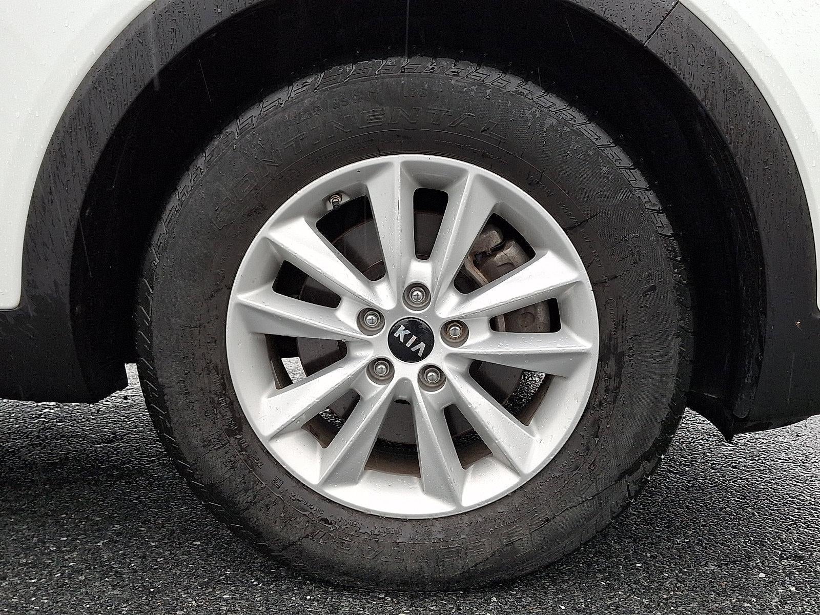 2019 Kia Sorento LX V6