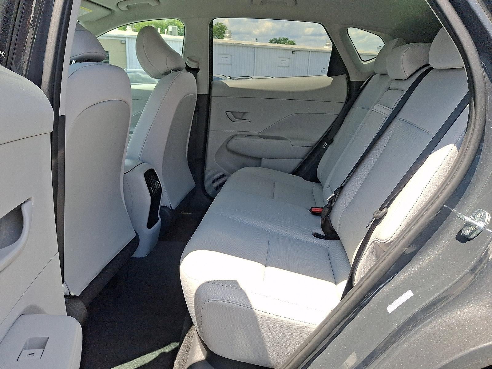 2024 Hyundai KONA SEL