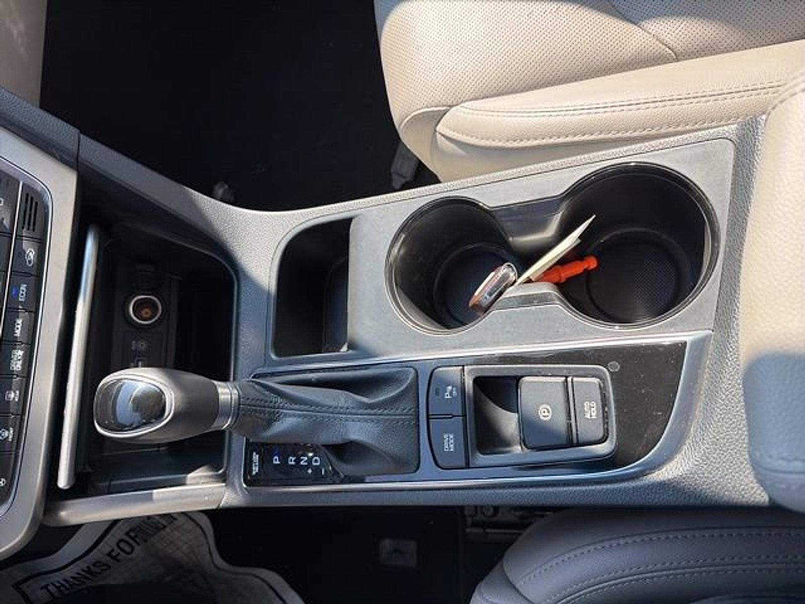 2016 Hyundai SONATA Hybrid Limited