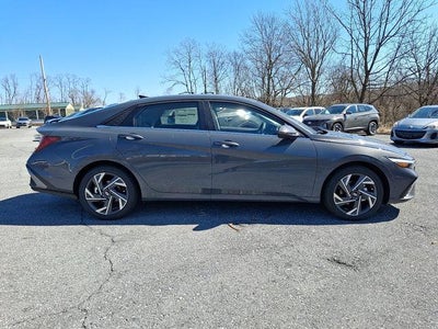 2026 Hyundai ELANTRA Hybrid Limited