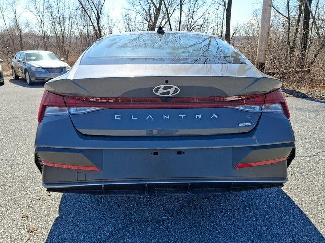 2026 Hyundai ELANTRA Hybrid Limited