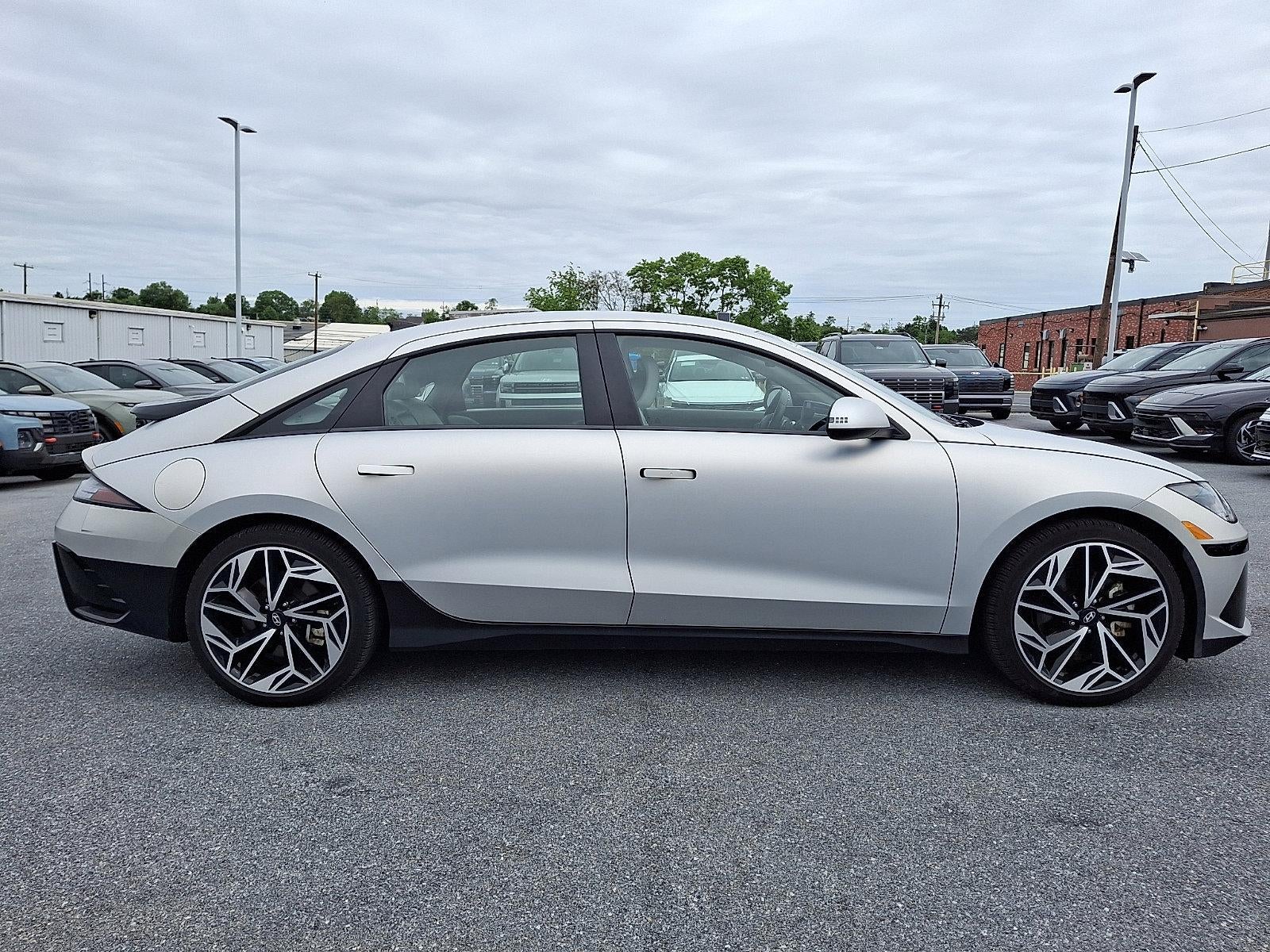 2024 Hyundai IONIQ 6 SEL