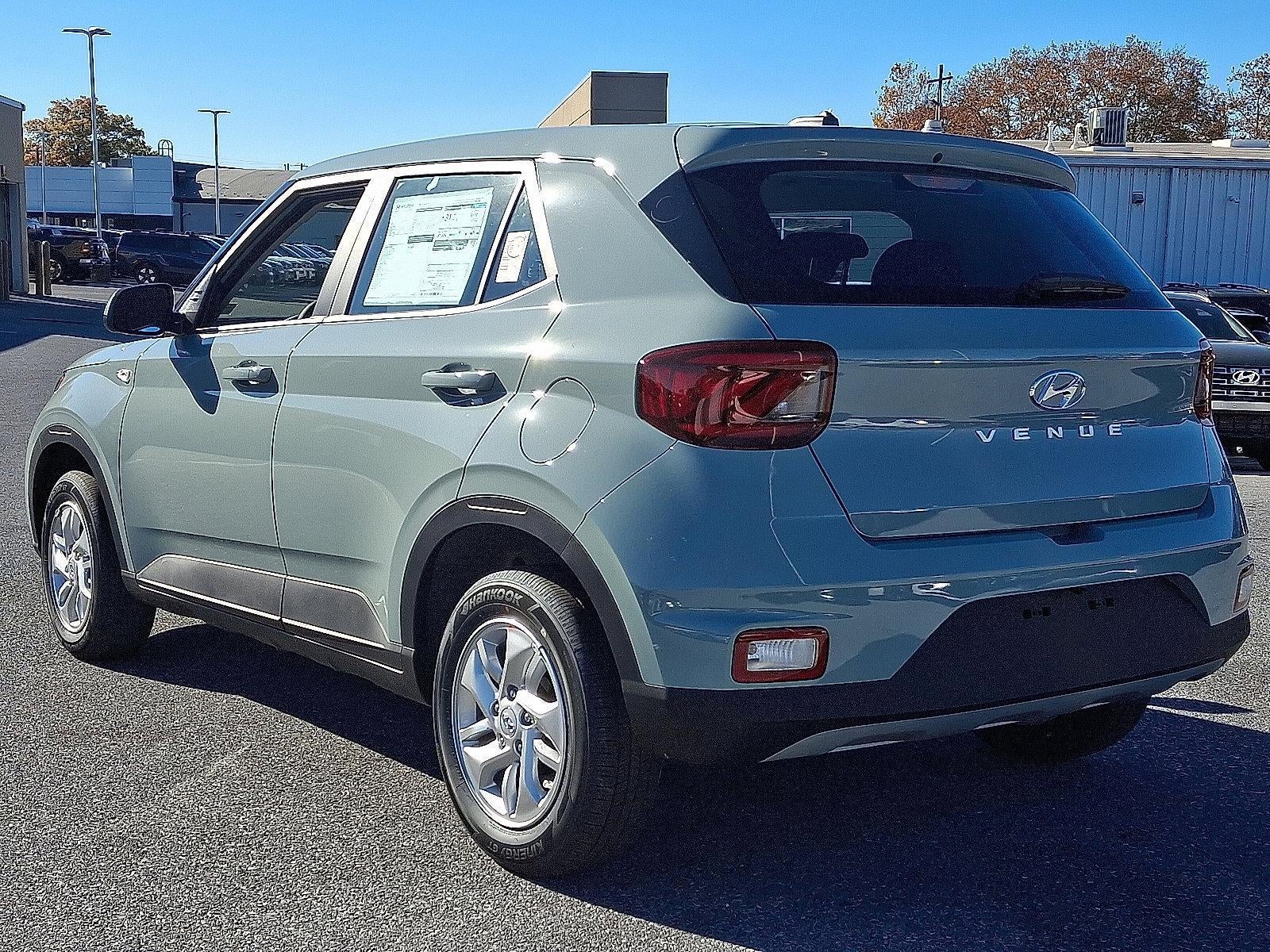 2026 Hyundai VENUE SE