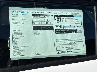2026 Hyundai VENUE SEL w/Two-Tone Roof