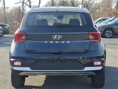 2026 Hyundai VENUE SEL w/Two-Tone Roof