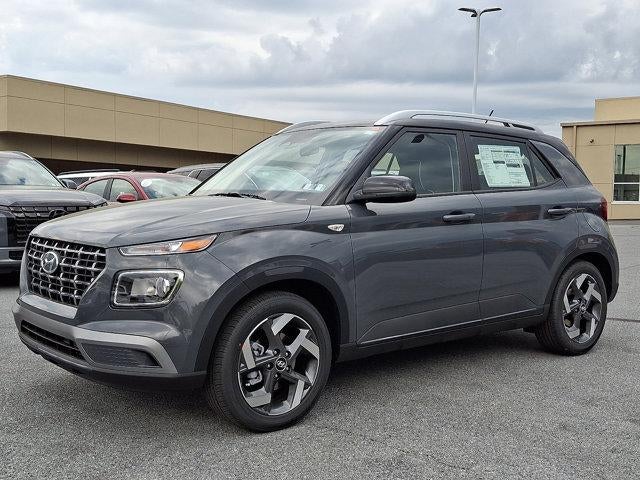 2026 Hyundai VENUE SEL w/Two-Tone Roof